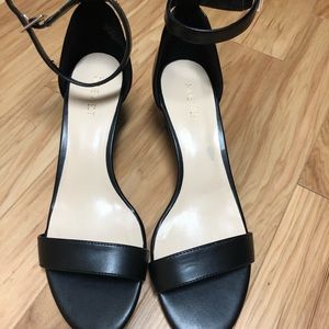 Nine West black wedge heel 10